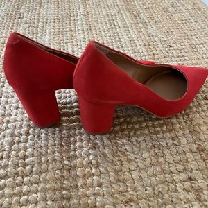 Red Steve Madden Pumps block heel NEW!